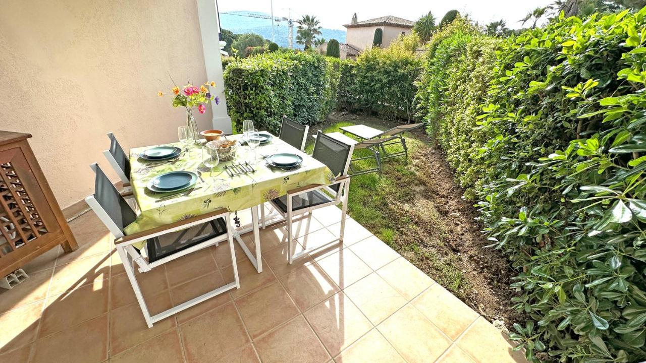 Appartement Les Pins Bleus A8 Sainte-Maxime Luaran gambar
